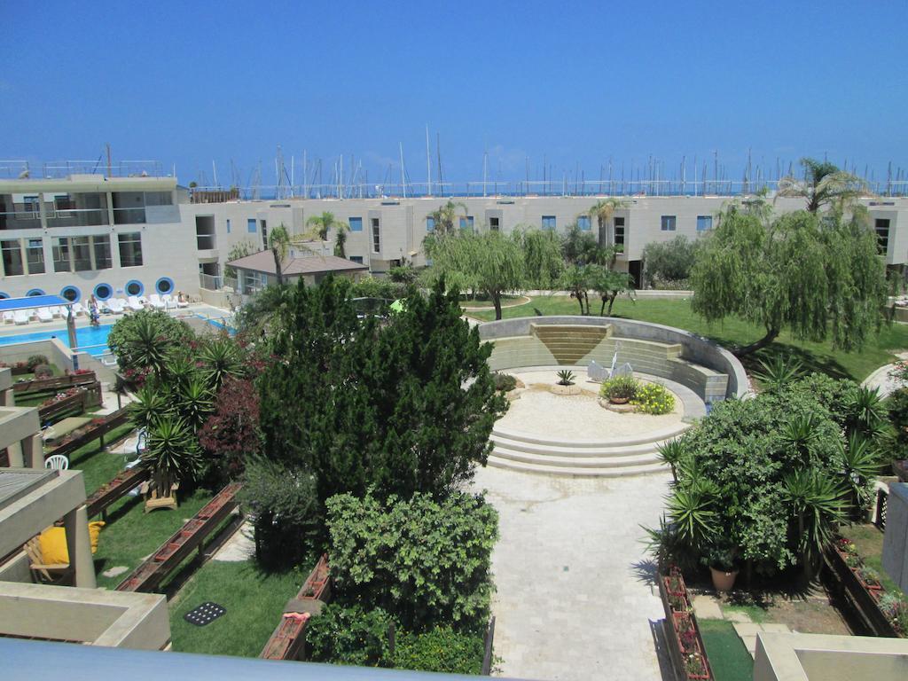 Michelle Suites Herzelia Pituach Esterno foto